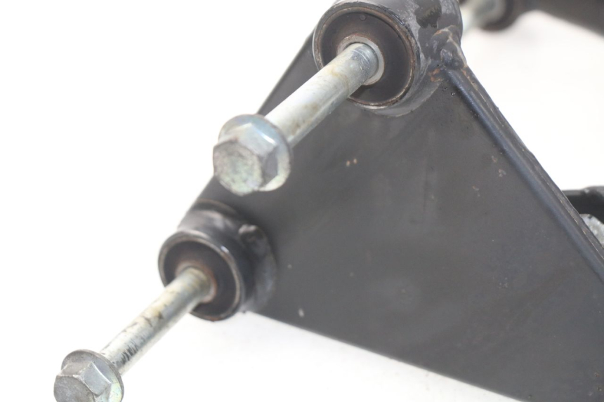 photo de ENGINE MOUNT YAMAHA YP X-MAX XMAX 400 (2014 - 2017)