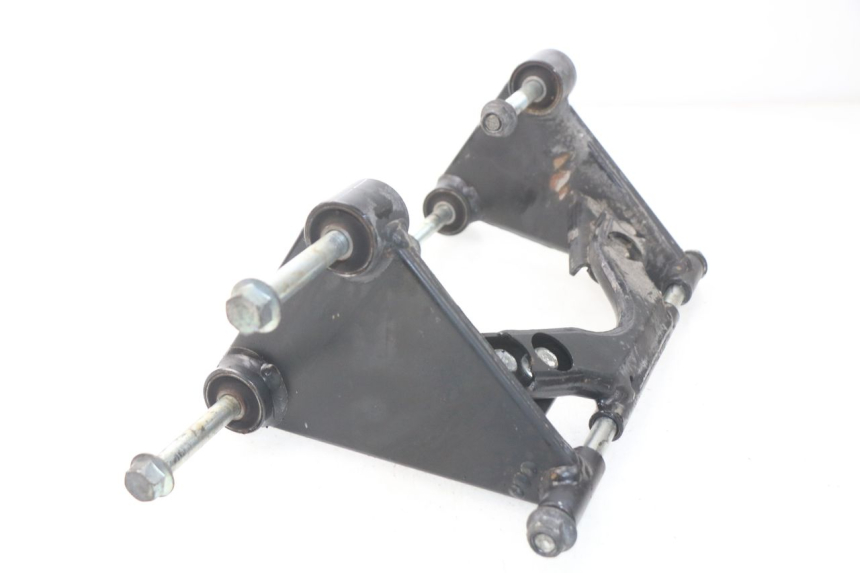 photo de ENGINE MOUNT YAMAHA YP X-MAX XMAX 400 (2014 - 2017)