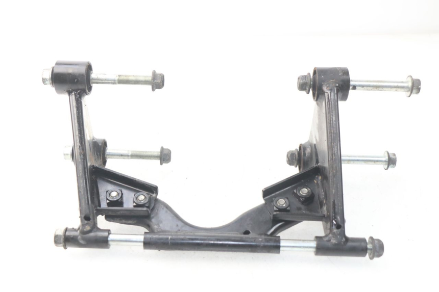 photo de ENGINE MOUNT YAMAHA YP X-MAX XMAX 400 (2014 - 2017)