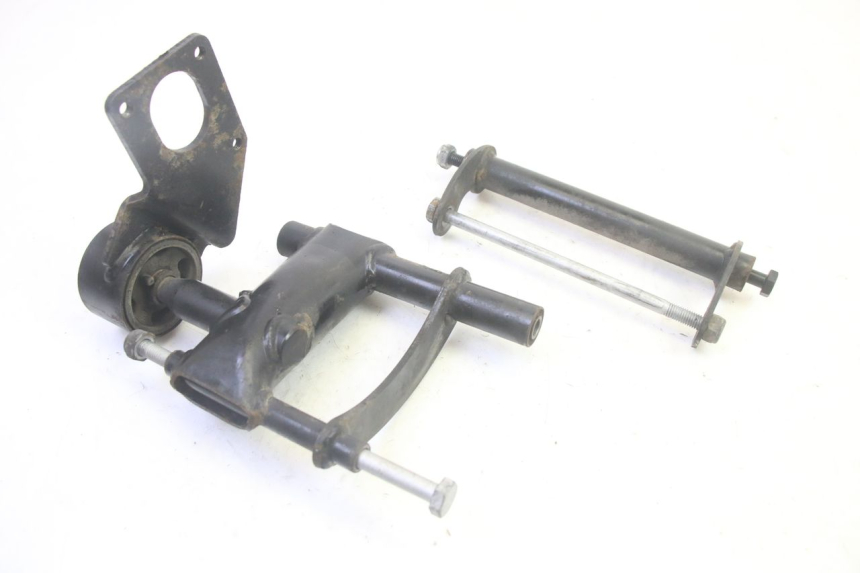 photo de ENGINE MOUNT PIAGGIO ZIP 4T 50 (2018 - 2020) - Main view