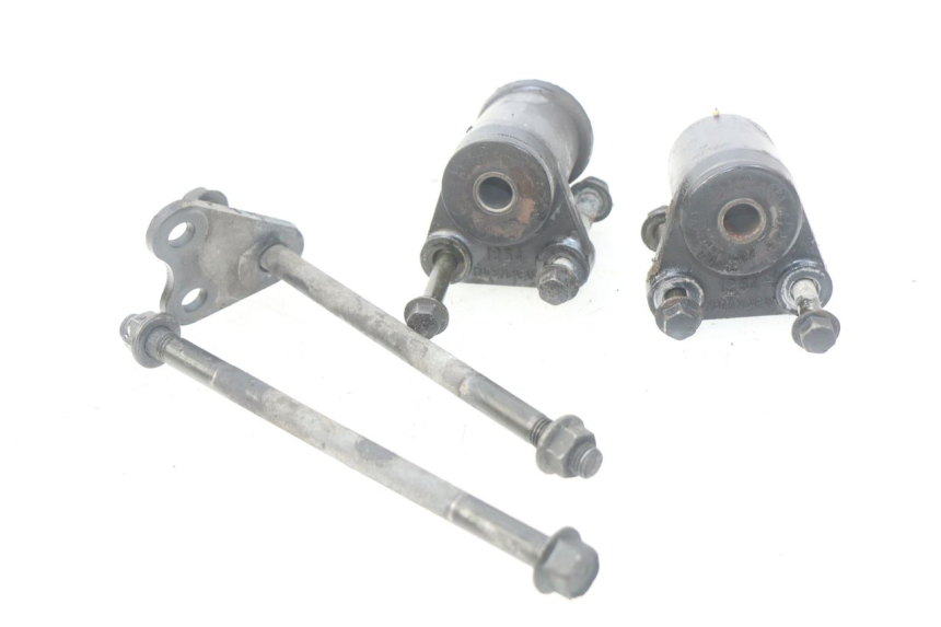 photo de ENGINE MOUNT KAWASAKI ZR7 ZR-7 S 750 (1999 - 2004)