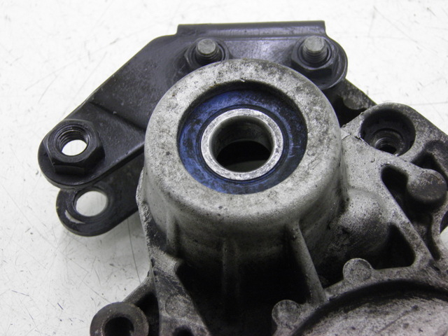 photo de EXHAUST MOUNT PIAGGIO XEVO - X EVO 125 (2010 - 2015) - Component detail