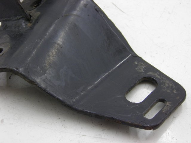 photo de EXHAUST MOUNT YAMAHA SR 125 (1982 - 2003) - Alternative perspective