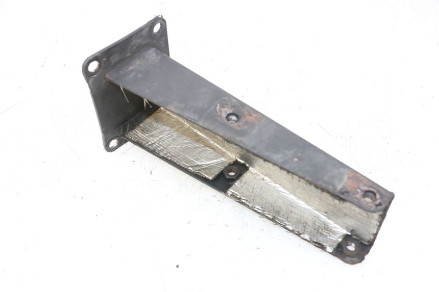 photo de EXHAUST MOUNT QUADRO 4 4D 350 (2015 - 2018)