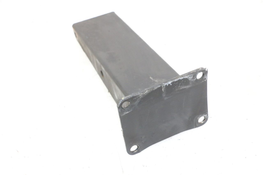 photo de EXHAUST MOUNT QUADRO 4 4D 350 (2015 - 2018)