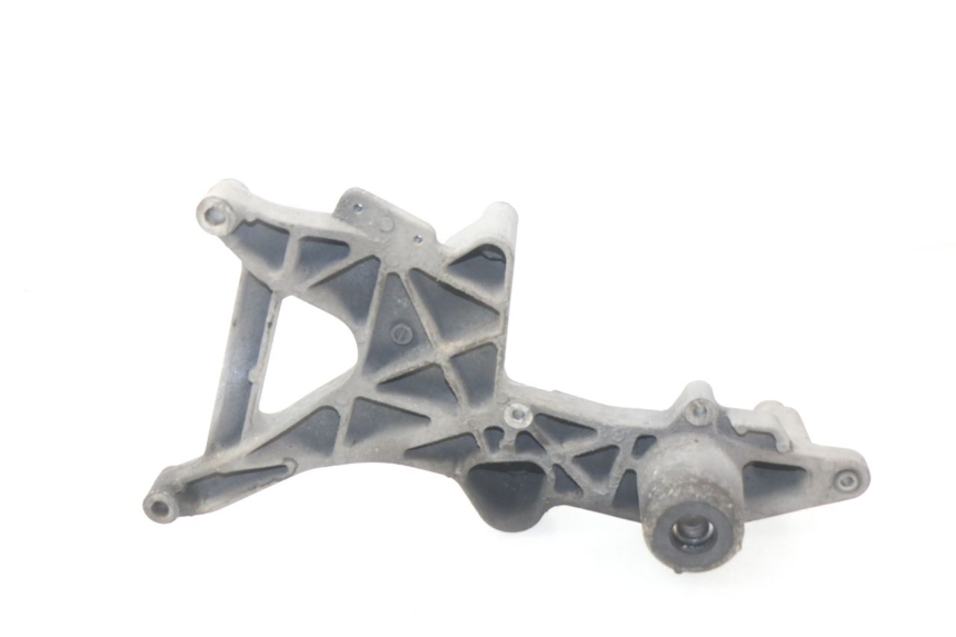 photo de EXHAUST MOUNT HONDA FES PANTHEON 125 (2003 - 2007)
