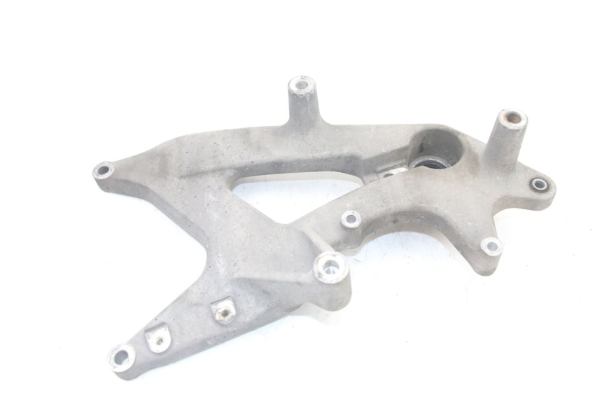 photo de EXHAUST MOUNT HONDA FORZA 125 (2021 - 2025)