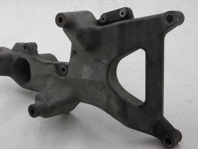 photo de EXHAUST MOUNT HONDA FES PANTHEON 125 (2003 - 2007)