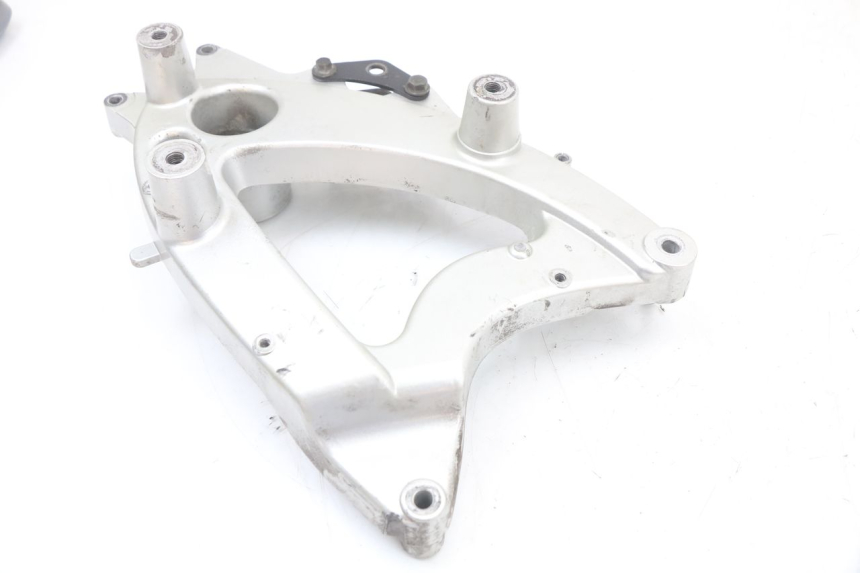 photo de EXHAUST MOUNT LONGJIA EASY MAX 125 (2020 - 2024)