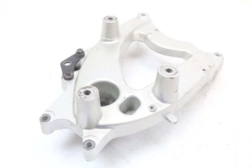 photo de EXHAUST MOUNT LONGJIA EASY MAX 125 (2020 - 2024)