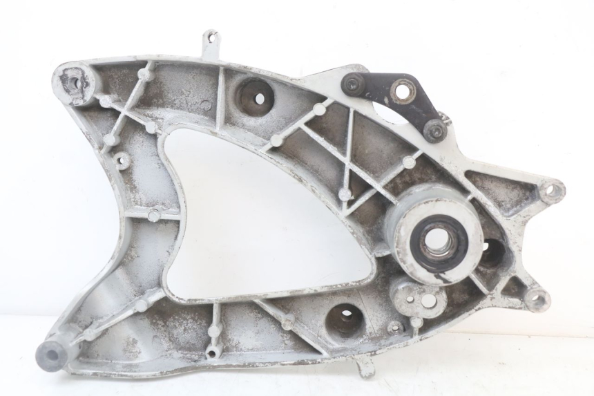 photo de EXHAUST MOUNT LONGJIA EASY MAX 125 (2020 - 2024)