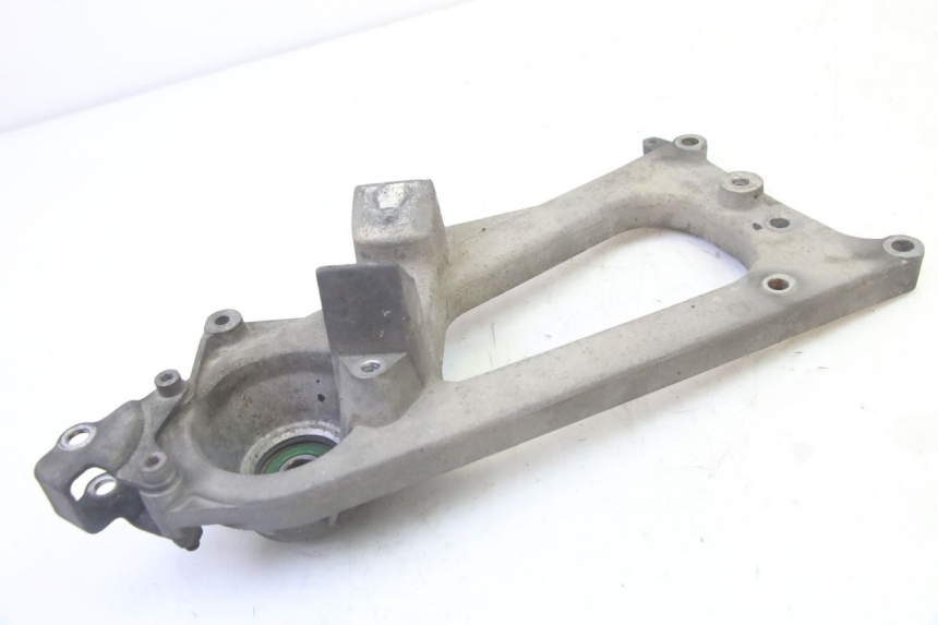 photo de EXHAUST MOUNT PIAGGIO MP3 500 (2011 - 2015)