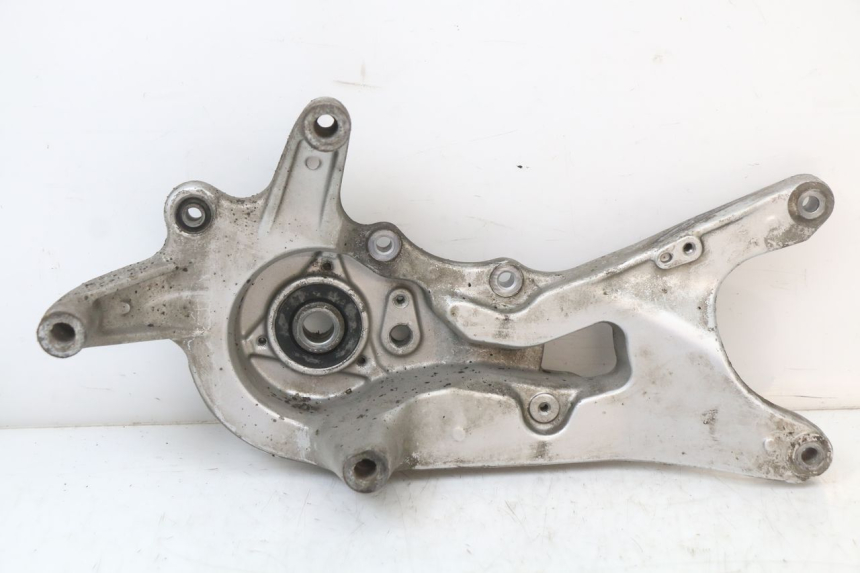 photo de EXHAUST MOUNT MBK MW TRYPTIK 125 (2014 - 2016)