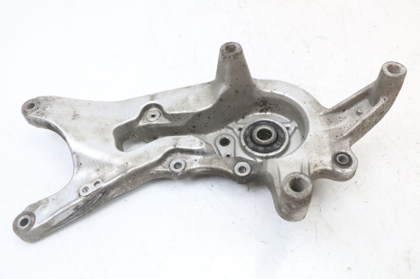photo de EXHAUST MOUNT MBK MW TRYPTIK 125 (2014 - 2016)