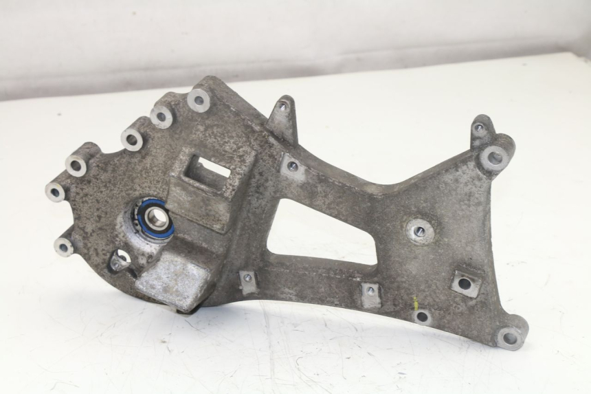 photo de EXHAUST MOUNT PIAGGIO X10 500 (2012 - 2018)
