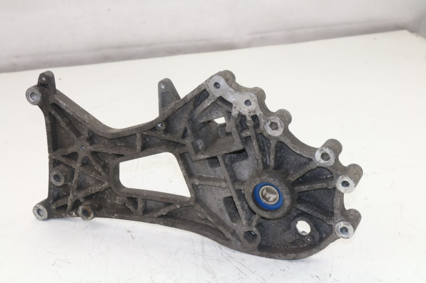 photo de EXHAUST MOUNT PIAGGIO X10 500 (2012 - 2018)
