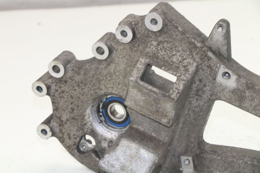 photo de EXHAUST MOUNT PIAGGIO X10 500 (2012 - 2018)