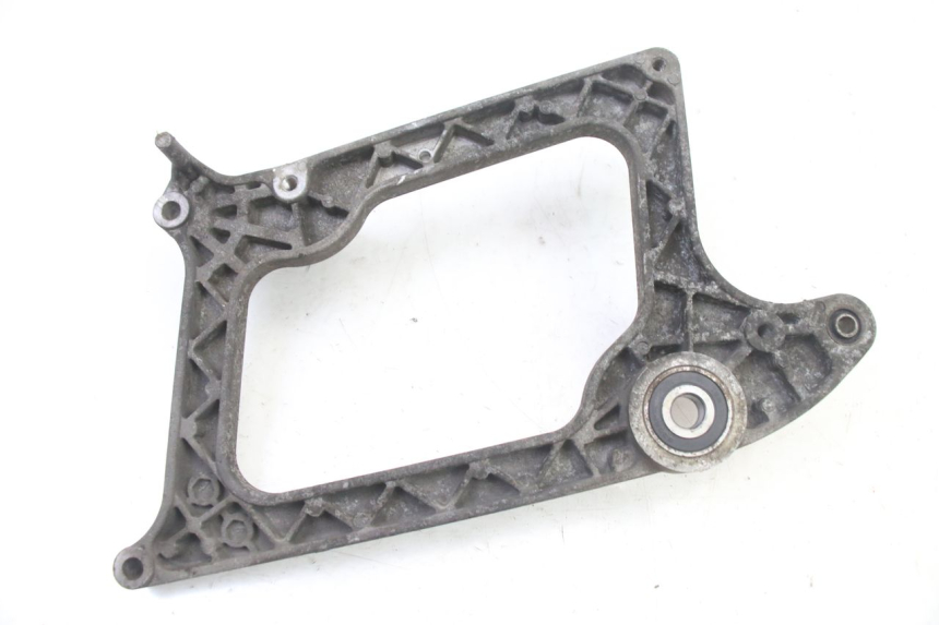 photo de EXHAUST MOUNT PEUGEOT SATELIS 125 (2013 - 2018)