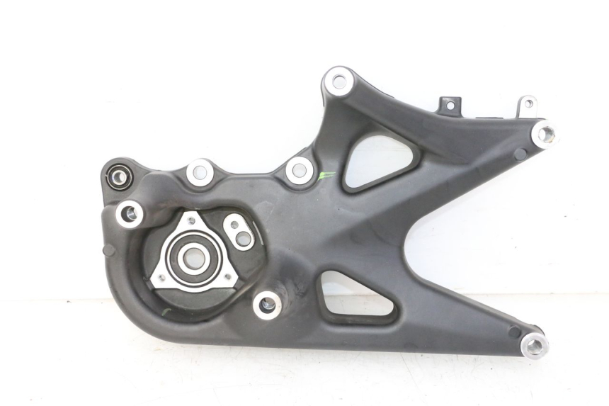 photo de EXHAUST MOUNT YAMAHA XMAX X-MAX 125 (2021 - 2025)