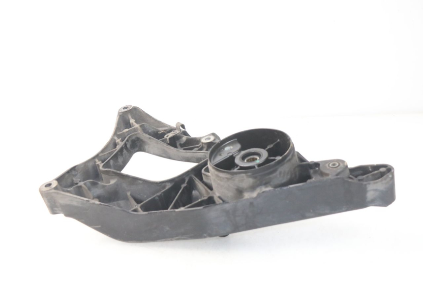 photo de EXHAUST MOUNT YAMAHA YP X-MAX XMAX 400 (2014 - 2017)