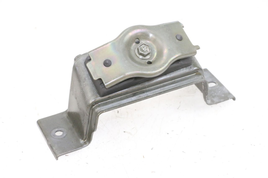 photo de FUEL TANK MOUNT SUZUKI DL V STROM 1000 (2002 - 2007) - Main view