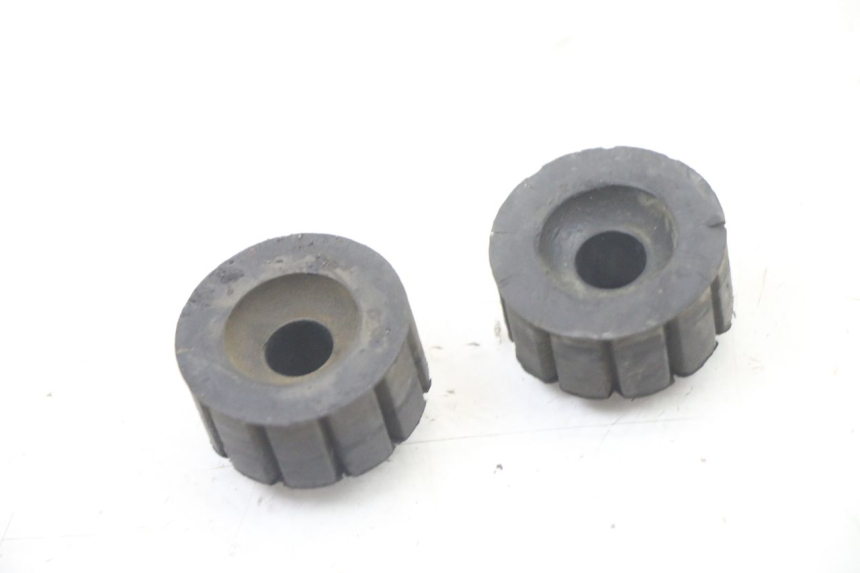 photo de FUEL TANK MOUNT HONDA VT C2 SHADOW 750 (1997 - 2001)
