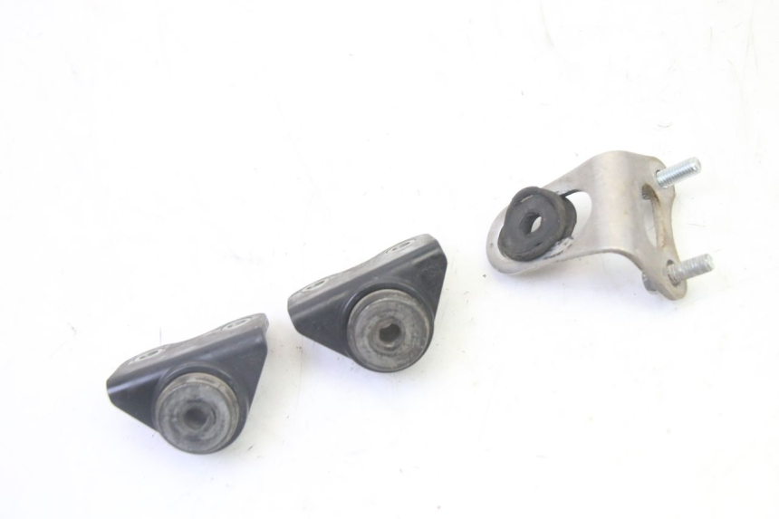 photo de FUEL TANK MOUNT YAMAHA YZ-F YZF 250 (2014 - 2018)