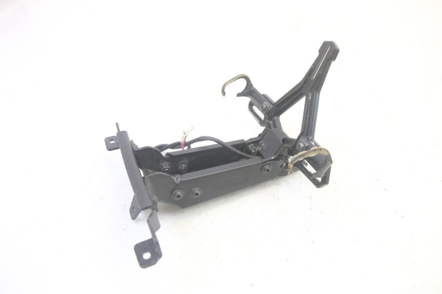 photo de NUMBER PLATE MOUNT YAMAHA TRICITY 300 (2020 - 2024) - Product overview