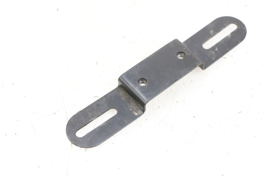 photo de NUMBER PLATE MOUNT KAWASAKI ZR 7 750 (1999 - 2001) - Component detail