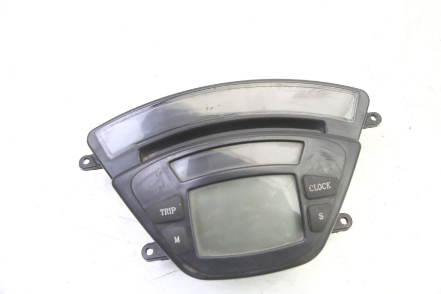 photo de DASHBOARD PIAGGIO X9 EVOLUTION 125 (2003 - 2007)