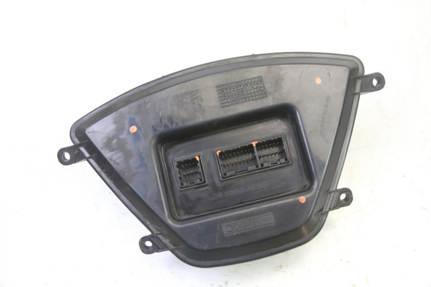 photo de DASHBOARD PIAGGIO X9 EVOLUTION 125 (2003 - 2007)