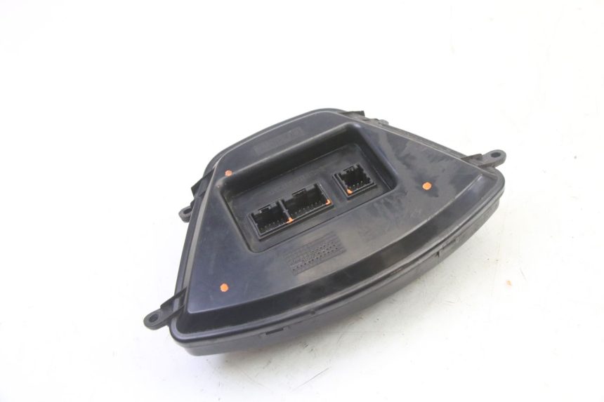 photo de DASHBOARD PIAGGIO X9 EVOLUTION 125 (2003 - 2007)