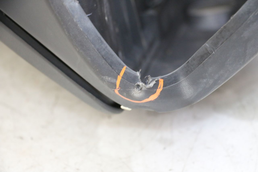 photo de INNER FAIRING SUZUKI BURGMAN 125 (2007 - 2014)