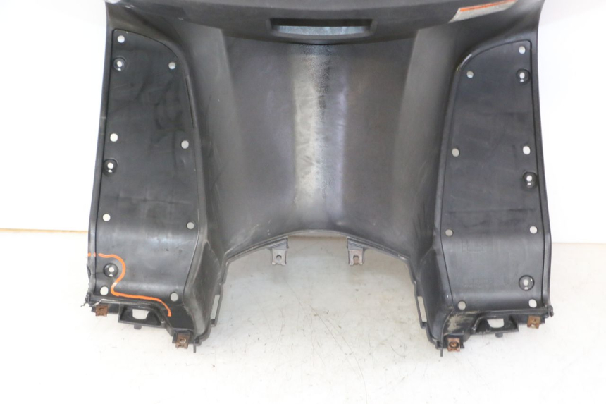 photo de INNER FAIRING SUZUKI BURGMAN 125 (2007 - 2014)