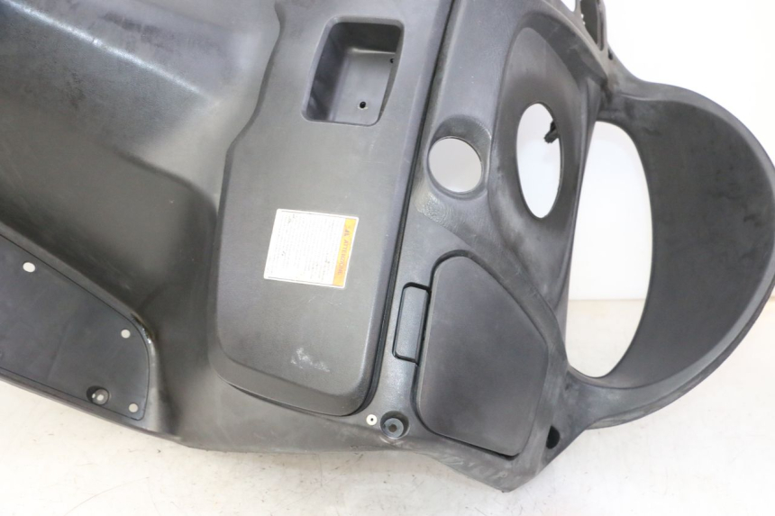 photo de INNER FAIRING SUZUKI BURGMAN 125 (2007 - 2014)
