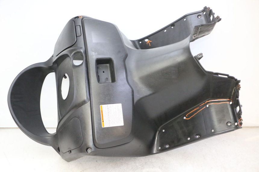 photo de INNER FAIRING SUZUKI BURGMAN 125 (2007 - 2014)