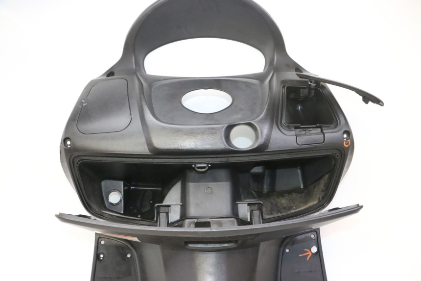 photo de INNER FAIRING SUZUKI BURGMAN 125 (2007 - 2014)