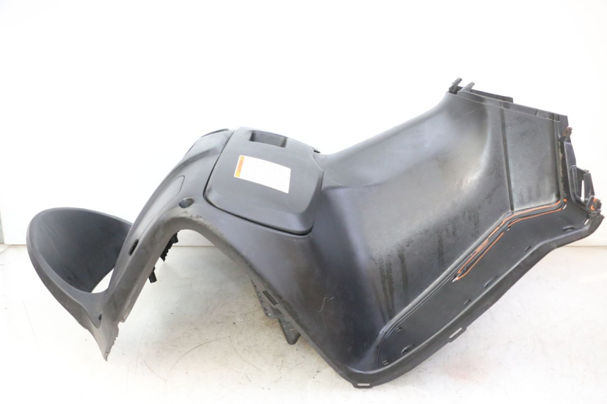 photo de INNER FAIRING SUZUKI BURGMAN 125 (2007 - 2014)