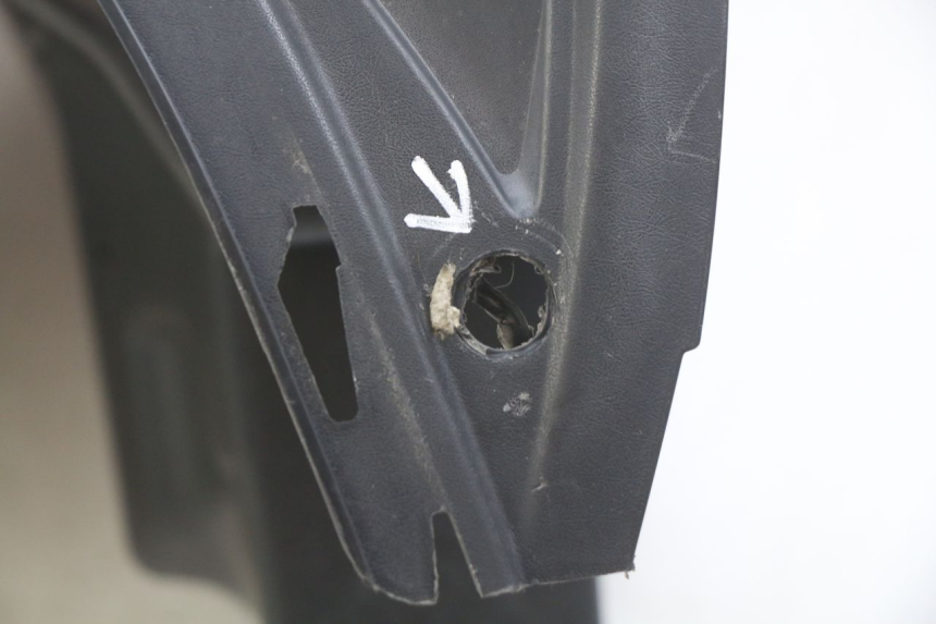 photo de INNER APRON PEUGEOT CITYSTAR 125 (2011 - 2017)