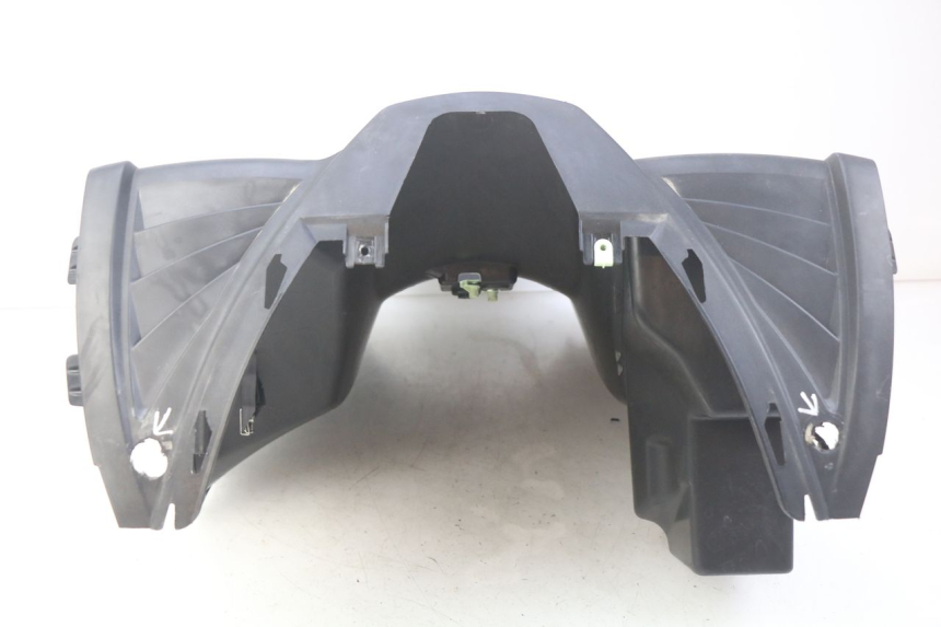 photo de INNER APRON PEUGEOT CITYSTAR 125 (2011 - 2017)