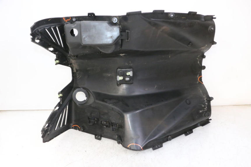 photo de INNER FAIRING PEUGEOT CITYSTAR 50 (2013 - 2017)