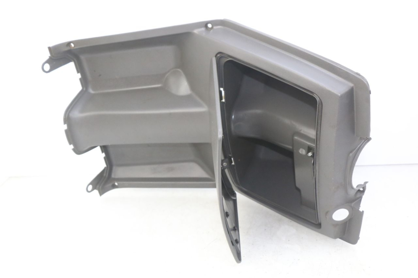 photo de INNER FAIRING SUZUKI CP 80 (1985 - 1996)