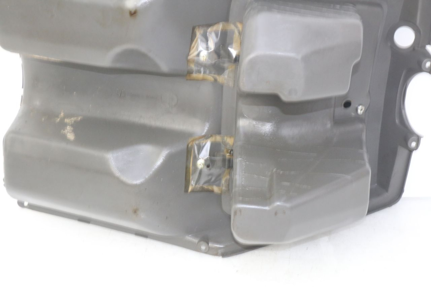 photo de INNER FAIRING SUZUKI CP 80 (1985 - 1996)