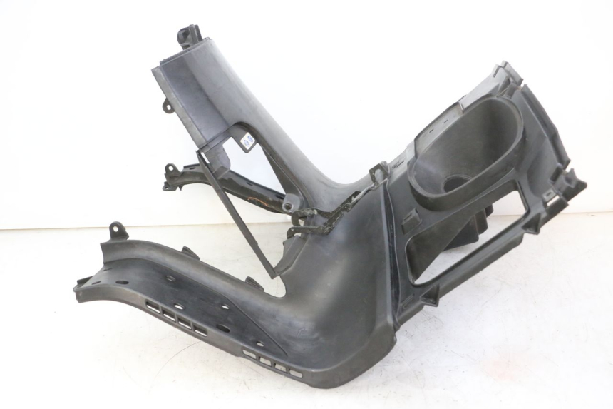 photo de INNER APRON HONDA FES S-WING SWING ABS 125 (2007 - 2015)