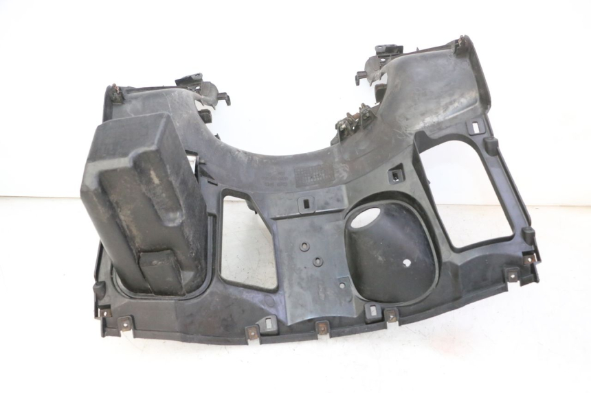 photo de INNER APRON HONDA FES S-WING SWING ABS 125 (2007 - 2015)