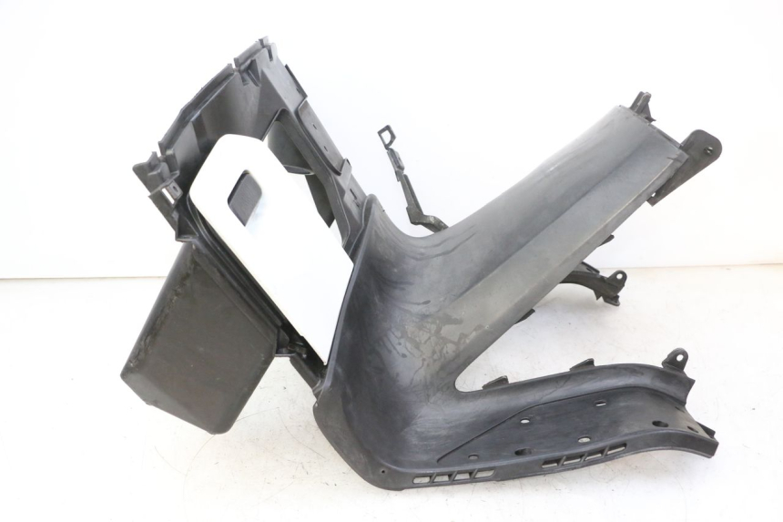 photo de INNER APRON HONDA FES S-WING SWING ABS 125 (2007 - 2015)