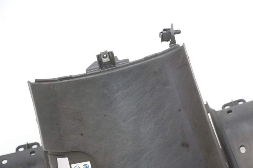 photo de INNER APRON HONDA FES S-WING SWING ABS 125 (2007 - 2015)