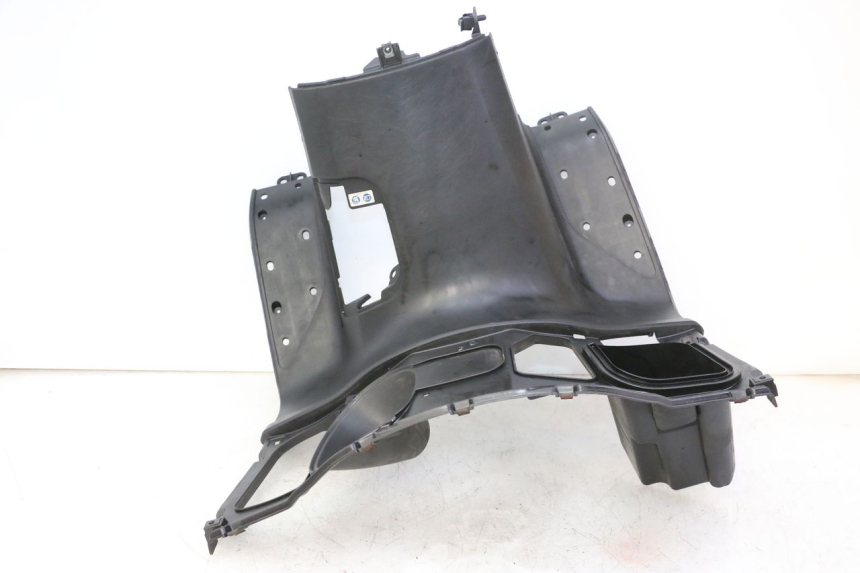 photo de INNER APRON HONDA FES S-WING SWING ABS 125 (2007 - 2015)