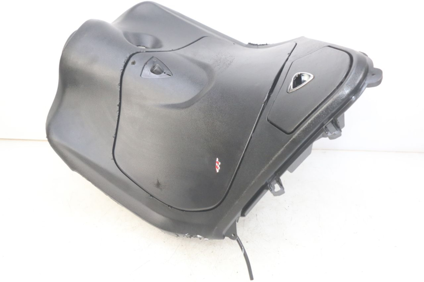 photo de INNER APRON PIAGGIO FLY 4T 50 (2013 - 2017)
