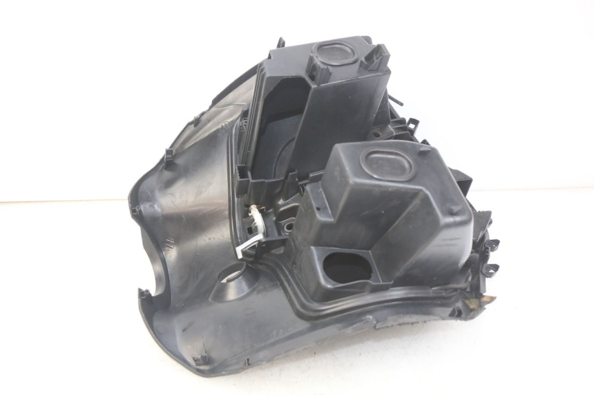 photo de INNER APRON PIAGGIO FLY 4T 50 (2013 - 2017)